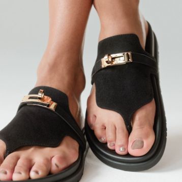 モノトーンカラーでかっこよく◆【HERMES】Empire サンダル 話題】Hermes ケリーバックルサンダルEmpire sandal (HERMES